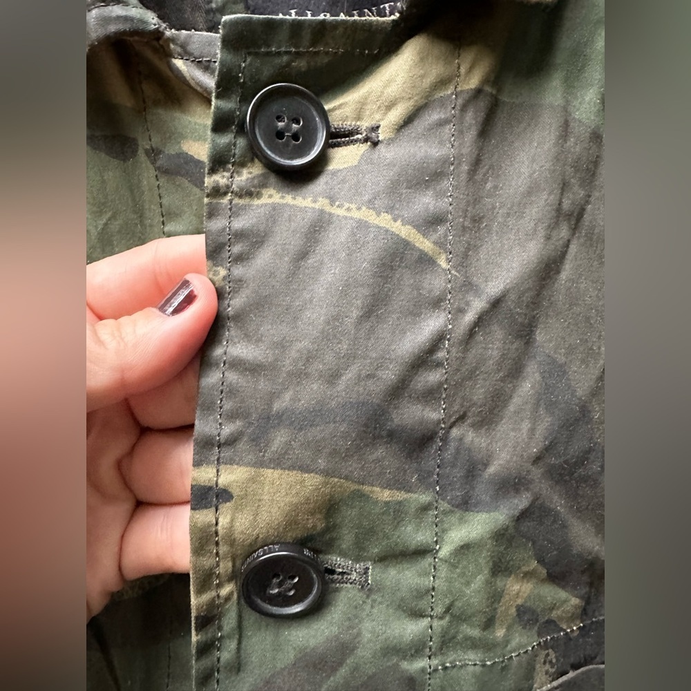 ALLSAINTS SPITALFIELDS Camo Wax Spurr Hardy Blazer XL EUC
3 pocket button down - Picture 6 of 11